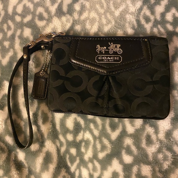 Coach Handbags - COACH Zip Wristlet Black
